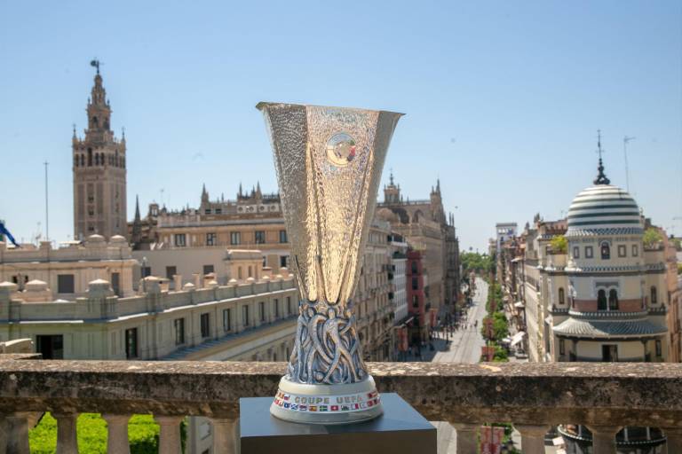 Eintracht Frankfurt y Glasgow Rangers disputan este miércoles el trofeo de campeón de la Europa League