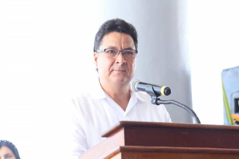 Canaco respalda al Gobierno de Mazatlán en cartilla de vacunación