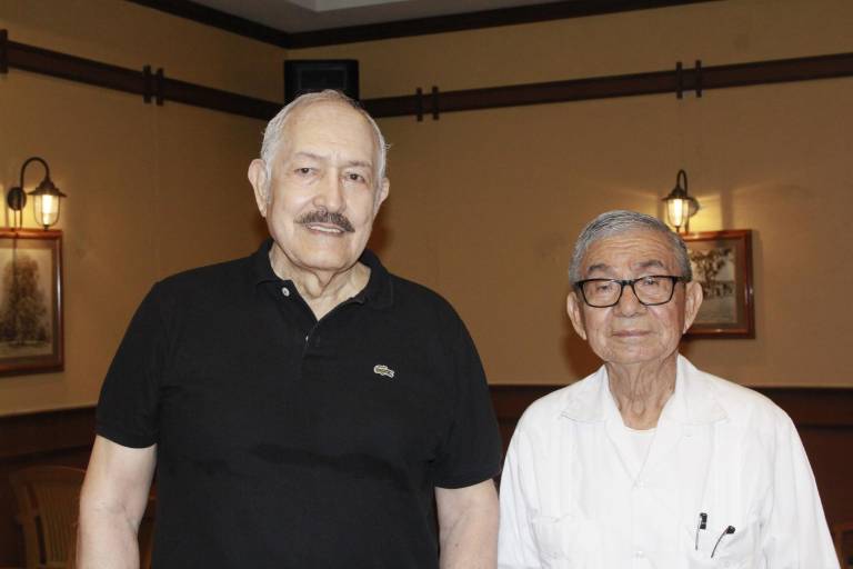 La Confraternidad Prevoriana celebra entre amigos