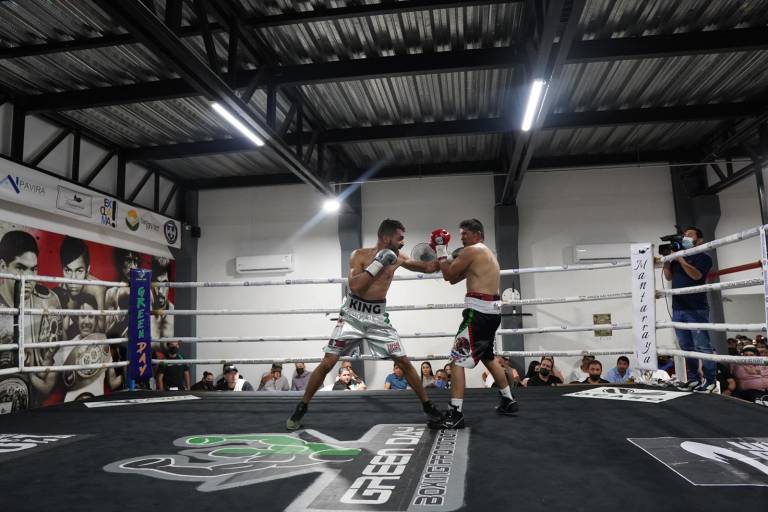 Djamel Dahou repite victoria como parte del establo de Zápari Boxing