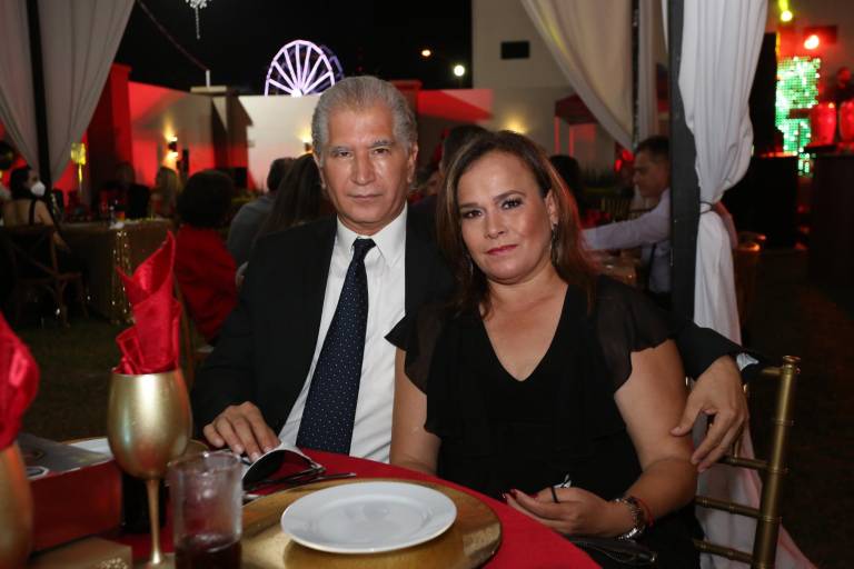 Disfrutan arquitectos su posada