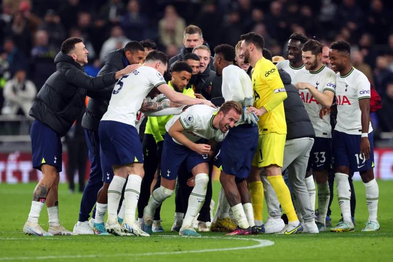 Los Spurs frenan al Manchester City y le hacen el favor al Arsenal