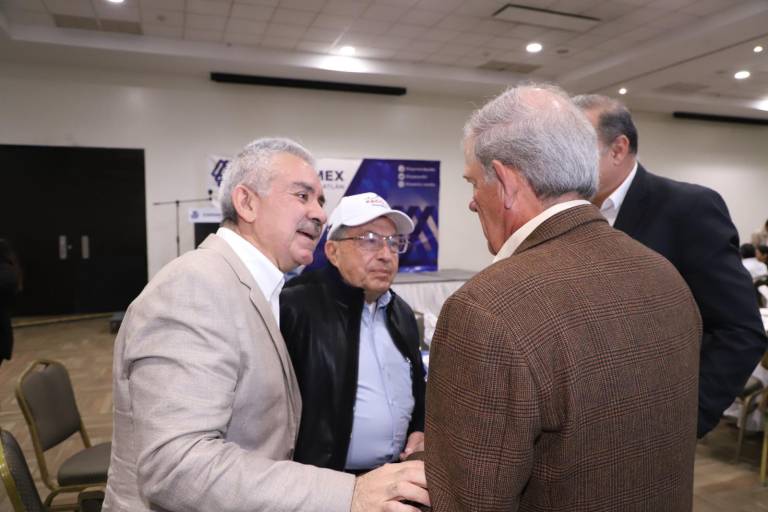 Reglas causan problemas para exportar atún mexicano