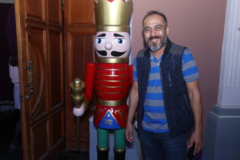 Se encantan con el clásico cuento del ‘El Cascanueces’