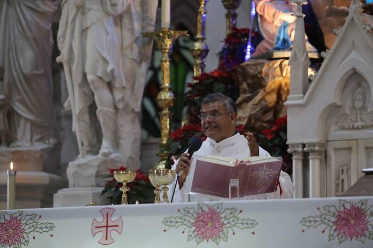 Recuerdan en misa dominical en Mazatlán la importancia de la familia