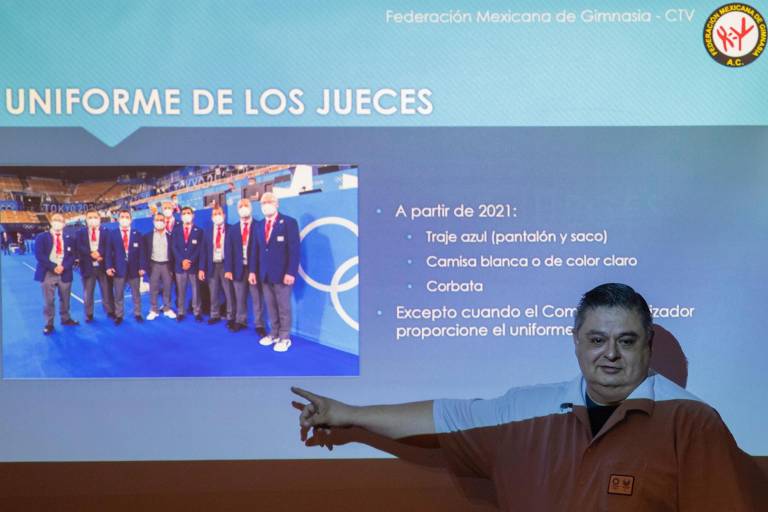 Capacitan a entrenadores de gimnasia artística varonil, en Culiacán