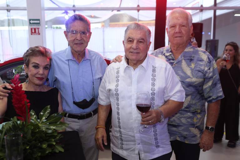 Inauguran en Mazatlán agencia automotriz MG