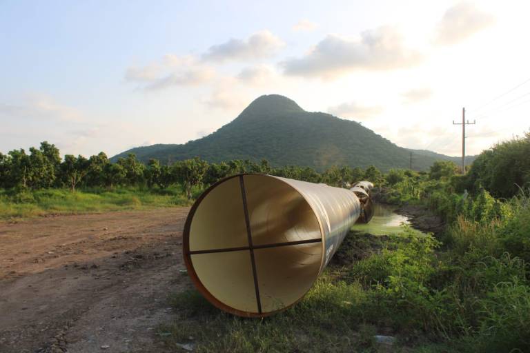 Denuncian ejidatarios de Escuinapa daños a parcelas por introducción de canales de riego