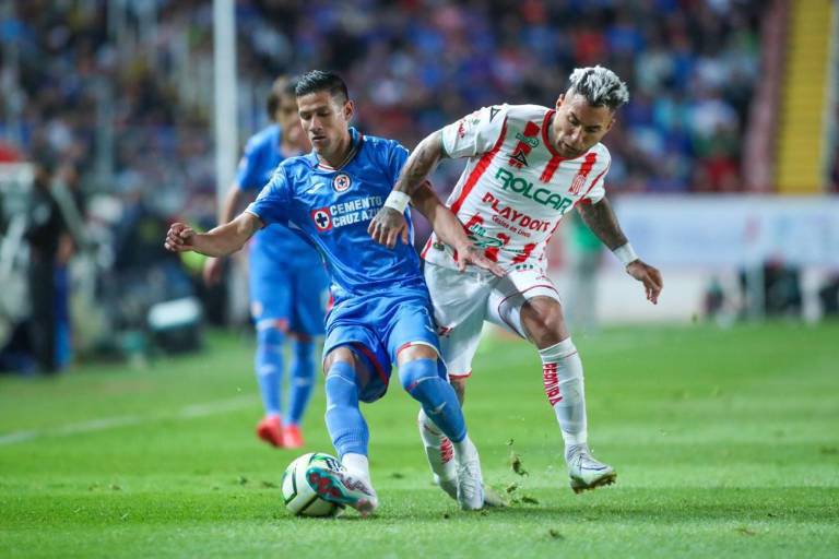Necaxa prolonga mal arranque de Cruz Azul