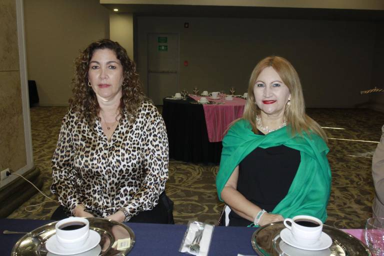 Integrantes de AMEXME Culiacán comparten sus experiencias