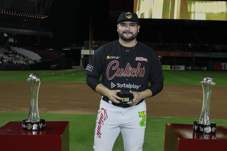 Tomateros de Culiacán reciben sus anillos de campeones de la Liga Mexicana del Pacífico