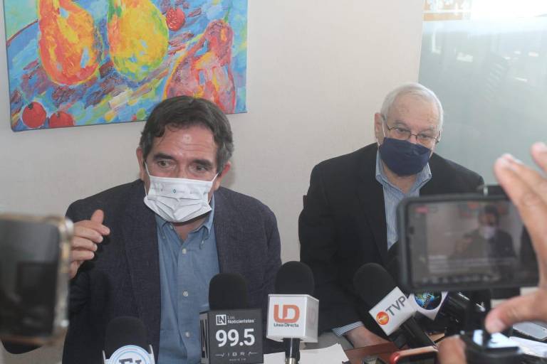 De las muertes recientes por Covid, en Sinaloa 8 de cada 10 fallecidos no estaban vacunados, dice Melesio Cuén
