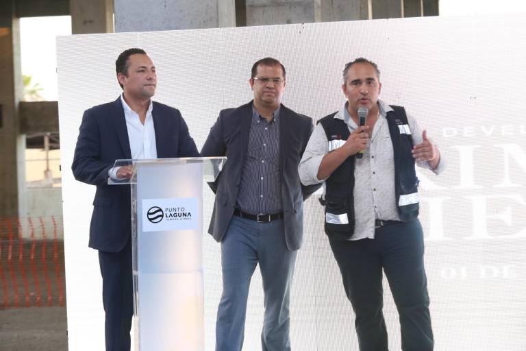 Colocan primera piedra de la segunda etapa de Punto Laguna en Mazatlán