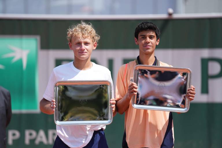 Mexicano Rodrigo Pacheco es campeón juvenil de dobles en Roland Garros
