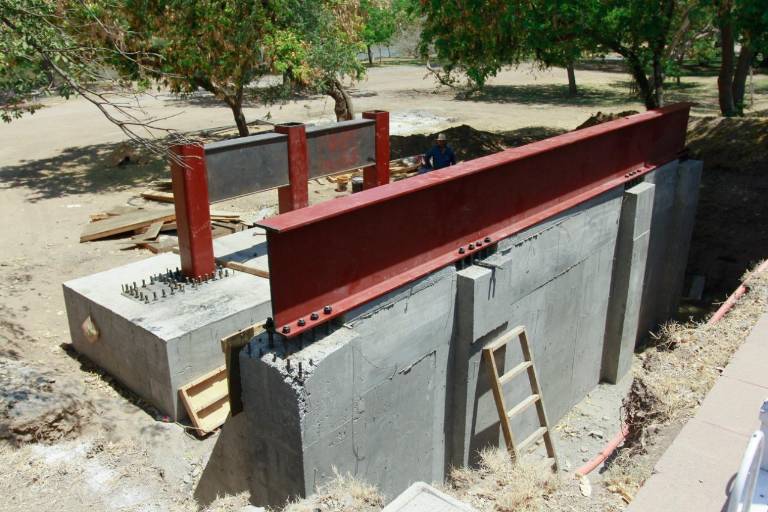 Instalan bases en construcción del tercer puente bimodal de Culiacán
