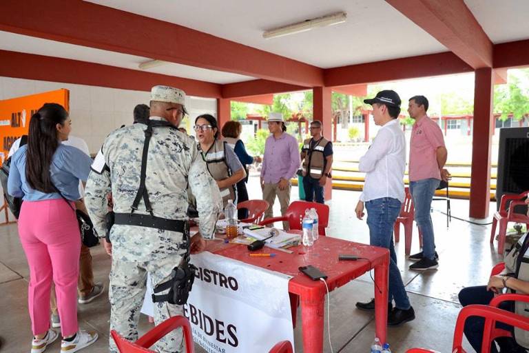 Desplazados señalan que en albergue de Guamúchil desaparecieron personas