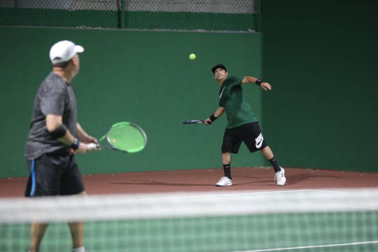 Con intensidad transcurre la Copa Carnaval de tenis del Cachoras Racquet Club