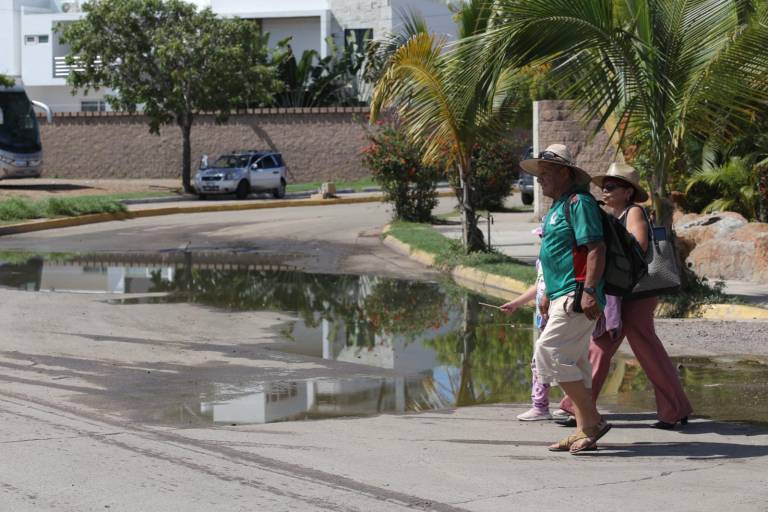 Recibe zona de Cerritos, en Mazatlán, descargas de aguas residuales