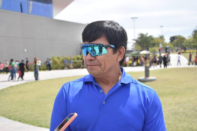 No comparten mirada, pero vieron el mismo cielo en el eclipse del año 1991