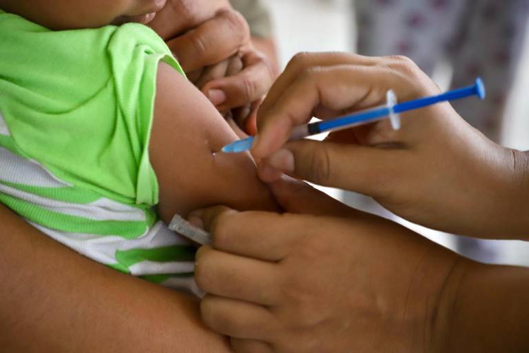 Fallece niña de la comunidad rarámuri por sarampión en Chihuahua; suman 5 muertes por el brote en el País