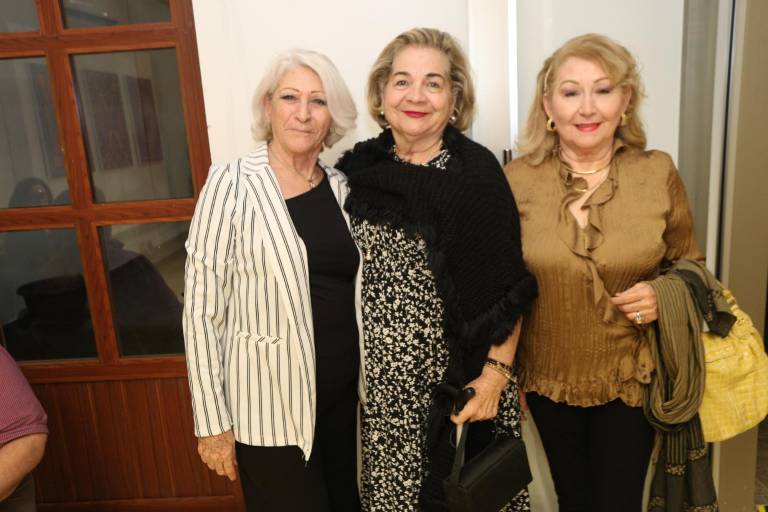 Presenta Alexander Pescador la exposición ‘La luz y la esperanza’