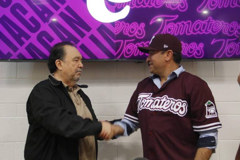 Óscar Robles toma las riendas de Tomateros de Culiacán