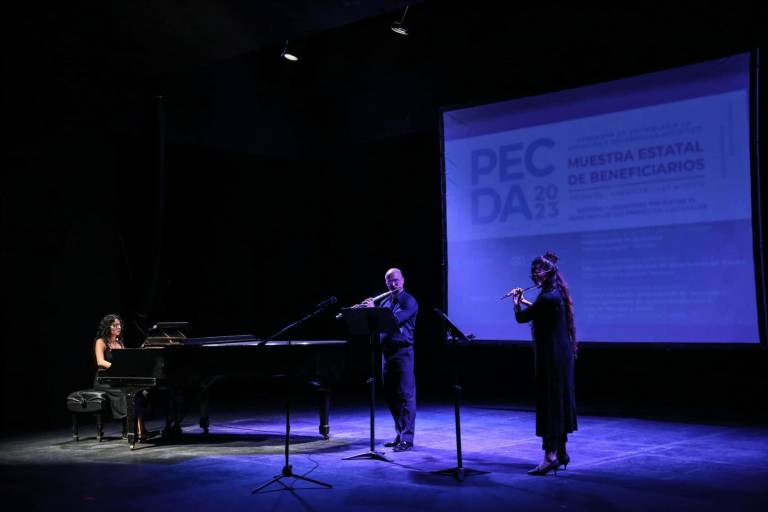 Comparten artistas resultados de sus proyectos culturales