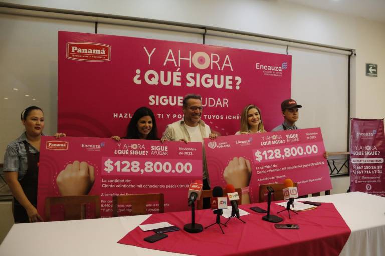 Entrega Grupo Panamá un cheque simbólico en apoyo a Encauza