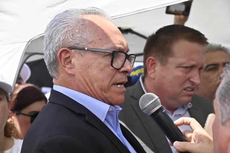 Defensa de funcionarios de la UAS pide audiencia especial