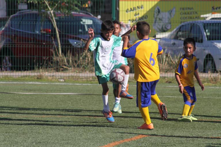 Muralla liga victoria en la Copa Mazatlán al golear a Five Star-Chihuahua