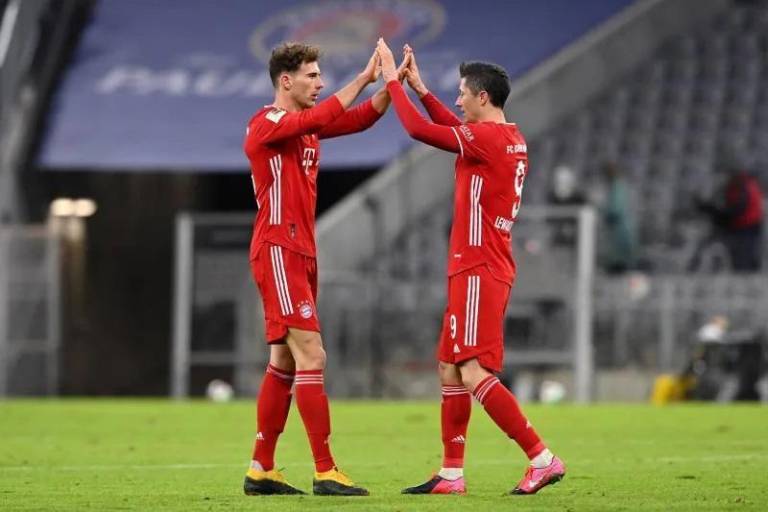 Goretzka viaja con el Bayern a París pese a venir de una lesión muscular
