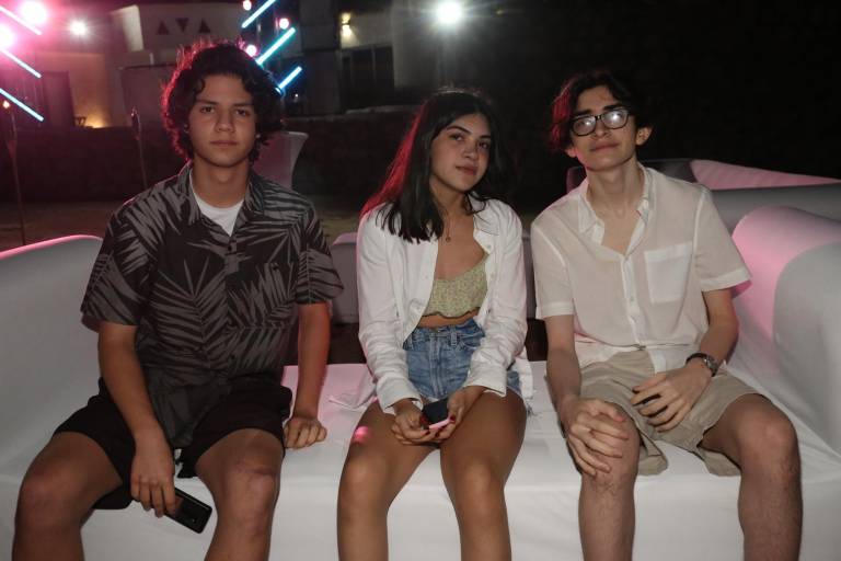 Protagoniza Andrea Medina Rice inolvidable fiesta de 15 años
