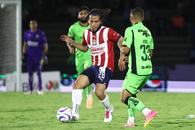 Bravos frena a Chivas en la frontera