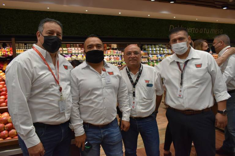 Inauguran Fresh Market en Plaza Ceiba, en Culiacán