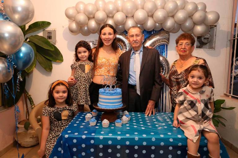 Rafael Tirado Loaiza pasa un feliz cumpleaños