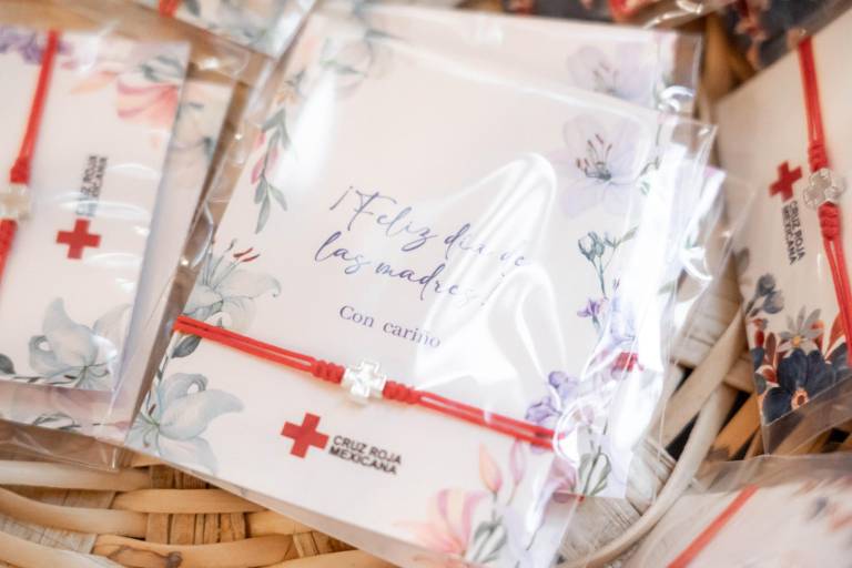 Festeja Cruz Roja Culiacán a las mamás en su día