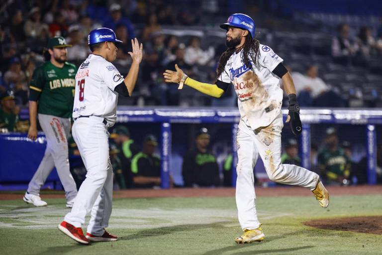 Vence Medrano a Torres en duelo de pitcheo y Charros iguala serie ante Cañeros