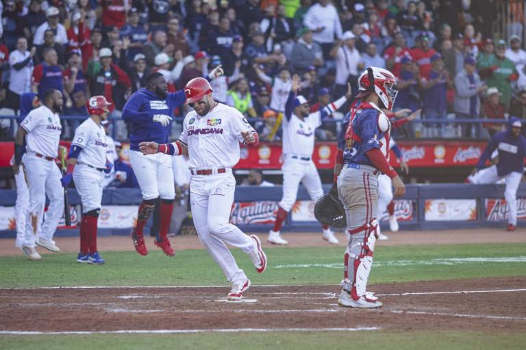Dominicana abre con triunfo ante Venezuela al arrancar la Serie del Caribe