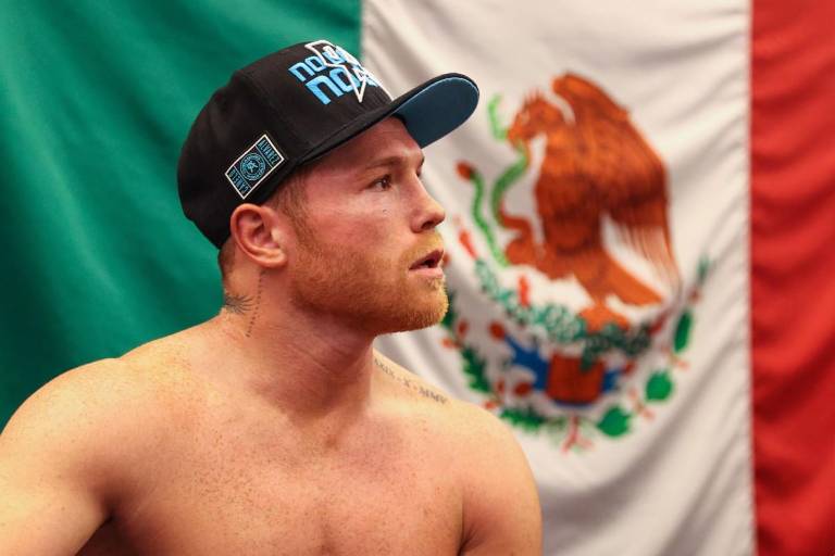 Tunden a ‘Canelo’ Álvarez por no pelear contra David Benavidez