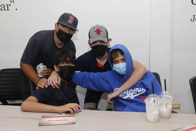 Alumnos del Vía Reggio conocen el periódico Noroeste