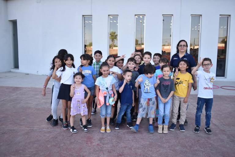 Participan niños en las actividades del FestiOwen