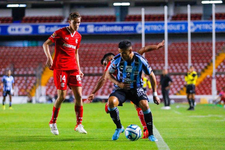 Gallos Blancos por fin ganó y toma oxígeno ante el Toluca
