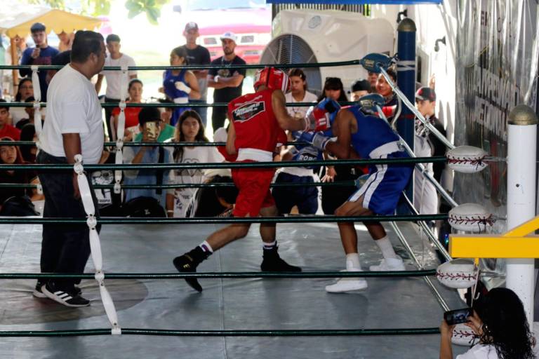 Más de 100 pugilistas suben al ring en el arranque del Primer Campeonato Regional de Boxeo