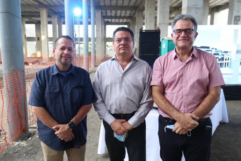 Colocan primera piedra de la segunda etapa de Punto Laguna en Mazatlán
