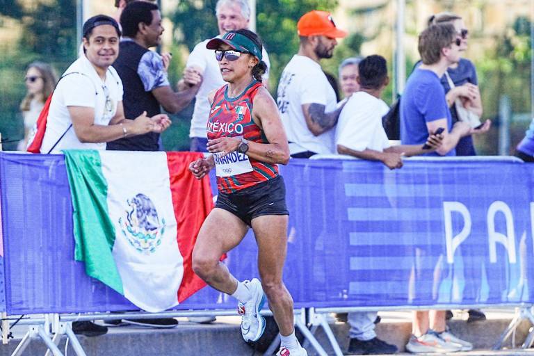 Discreta actuación de mexicanas en maratón de París 2024