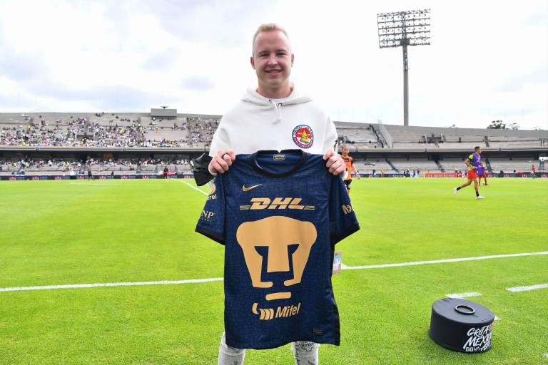 Nikita Mazepin, el invitado de lujo en el partido de Pumas contra Juárez