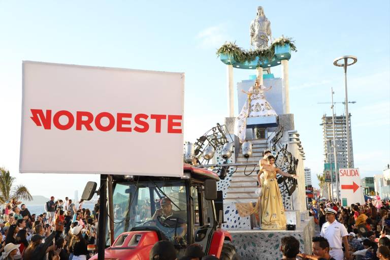 Presencian miles el final del ‘Déjà vu’, en el segundo y último desfile del Carnaval