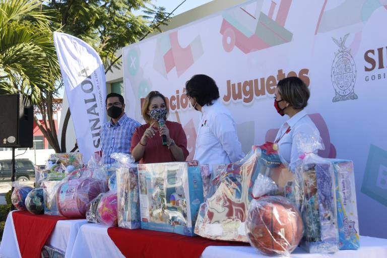 Casa Ley realiza donativo este Día de Reyes al DIF Sinaloa
