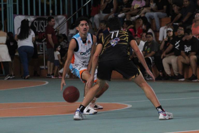 Delfines batalla en casa, pero saca la victoria ante Pelícanos