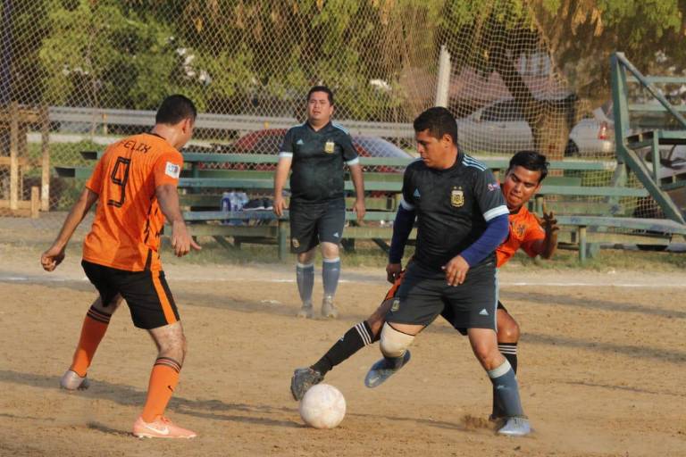 Deportivo Armenta sale con el triunfo en Liga de Futbol Taxis Verdes de Mazatlán